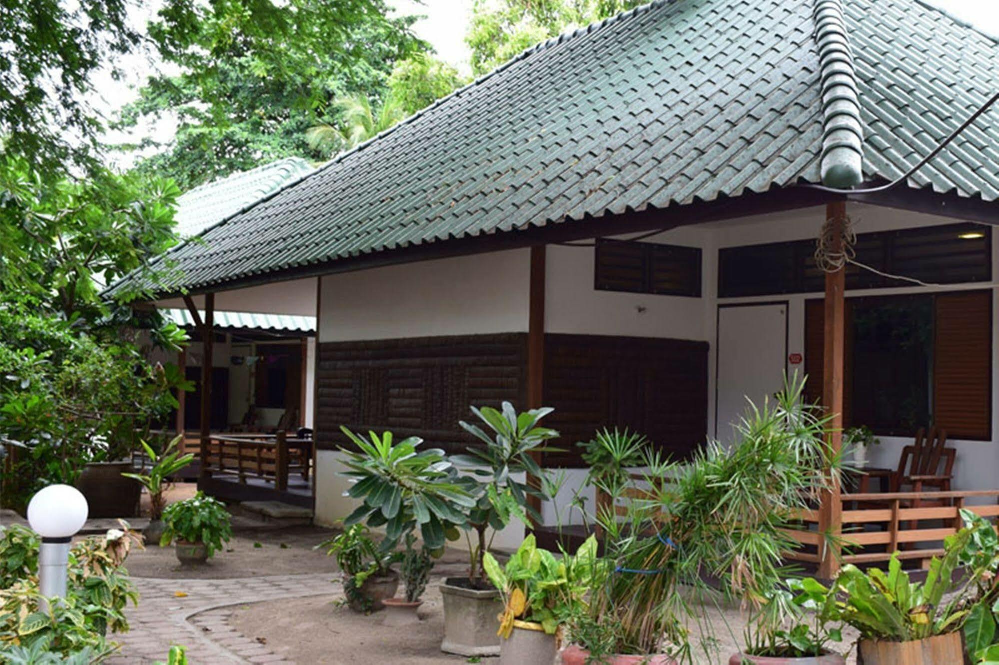 Marine Chaweng Beach Resort Экстерьер фото
